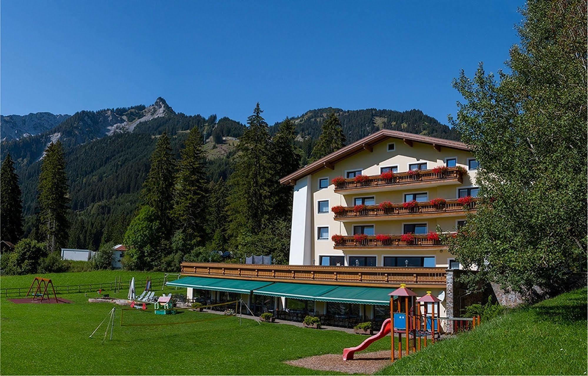 Hotel Haus Diana Reutte Zewnętrze zdjęcie