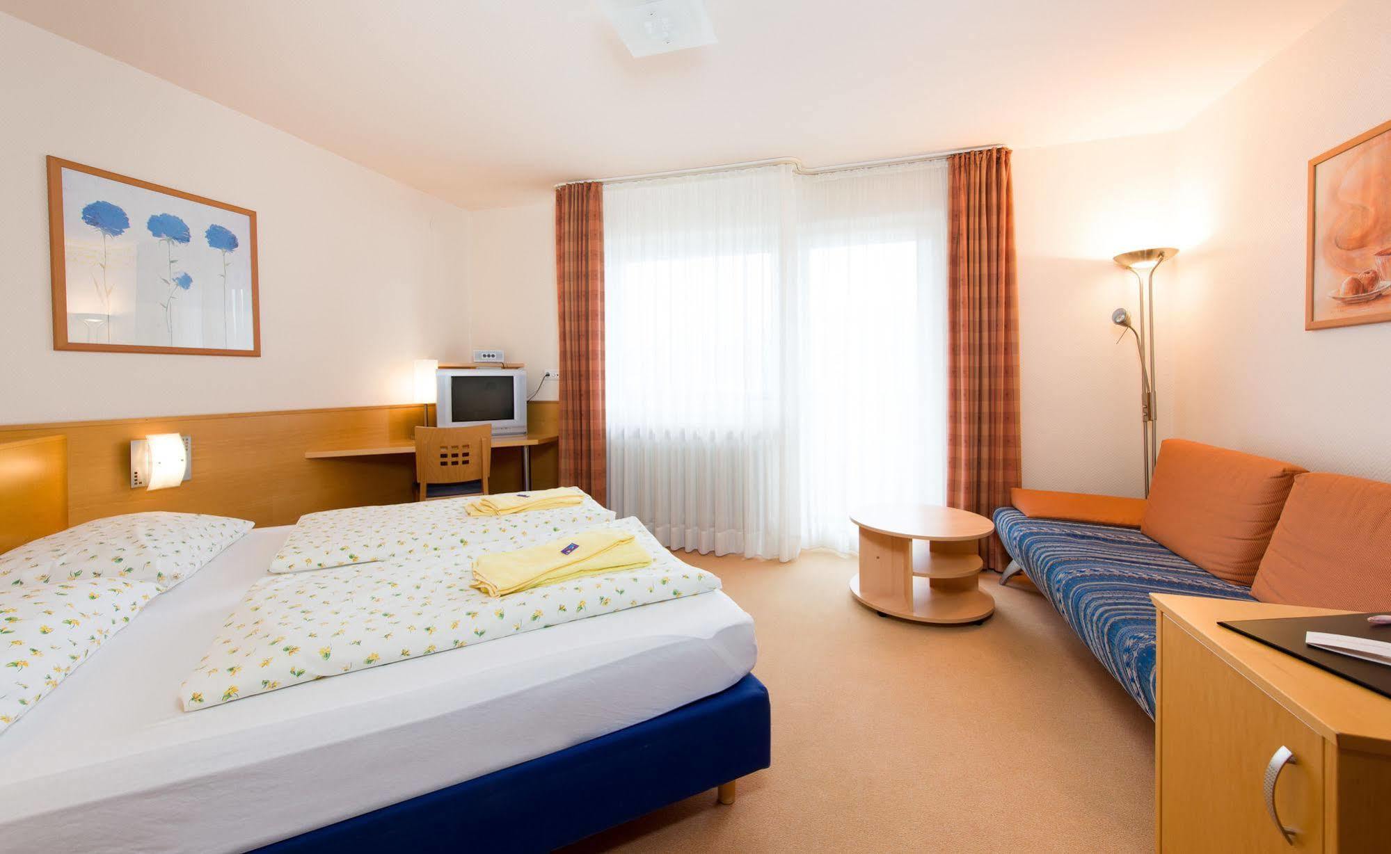Hotel Haus Diana Reutte Zewnętrze zdjęcie