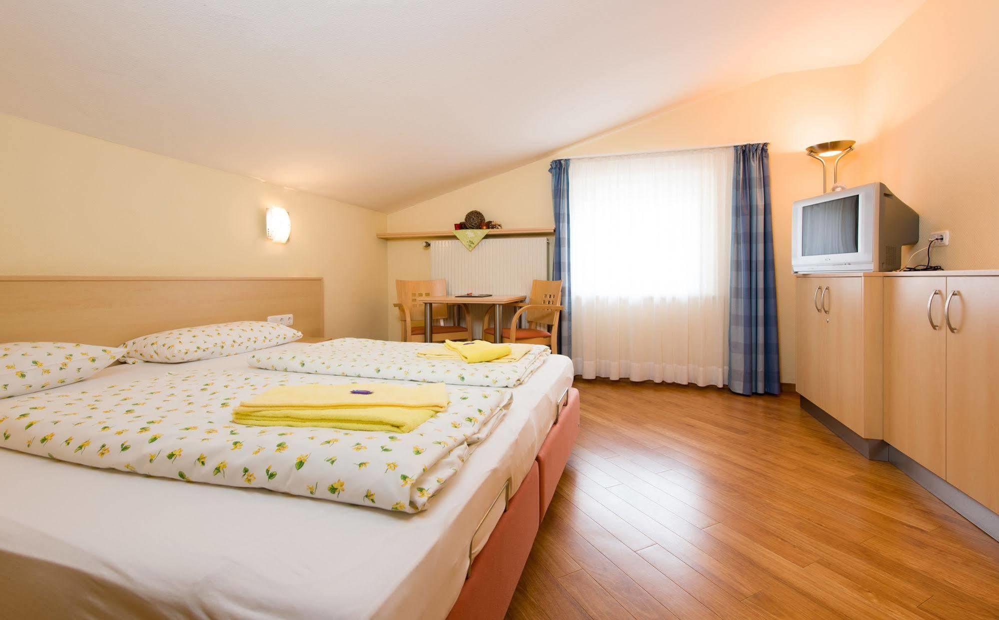 Hotel Haus Diana Reutte Zewnętrze zdjęcie